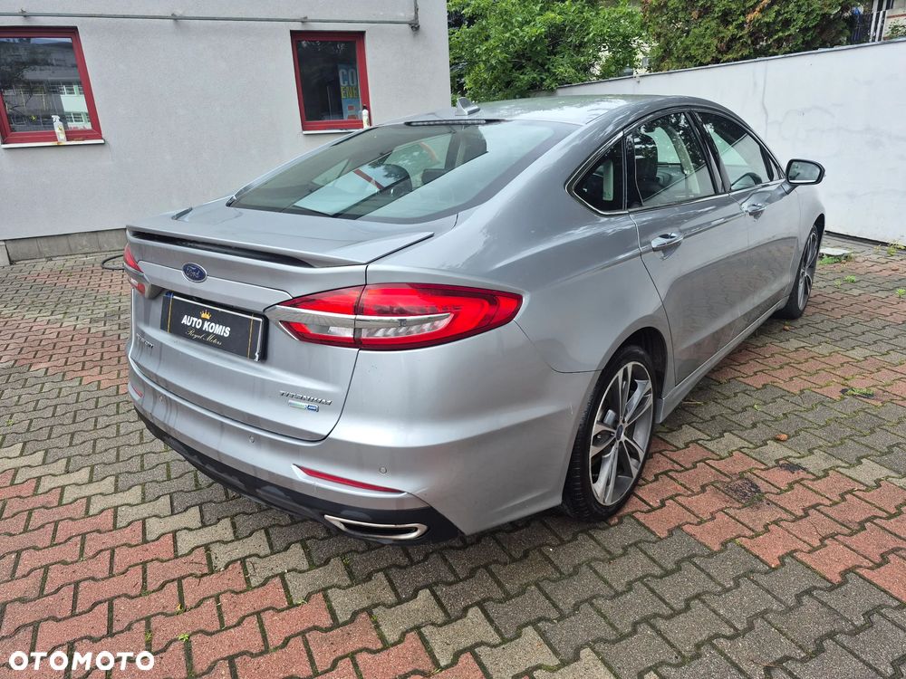 Ford Fusion 2.0 EcoBoost Titanium - 3