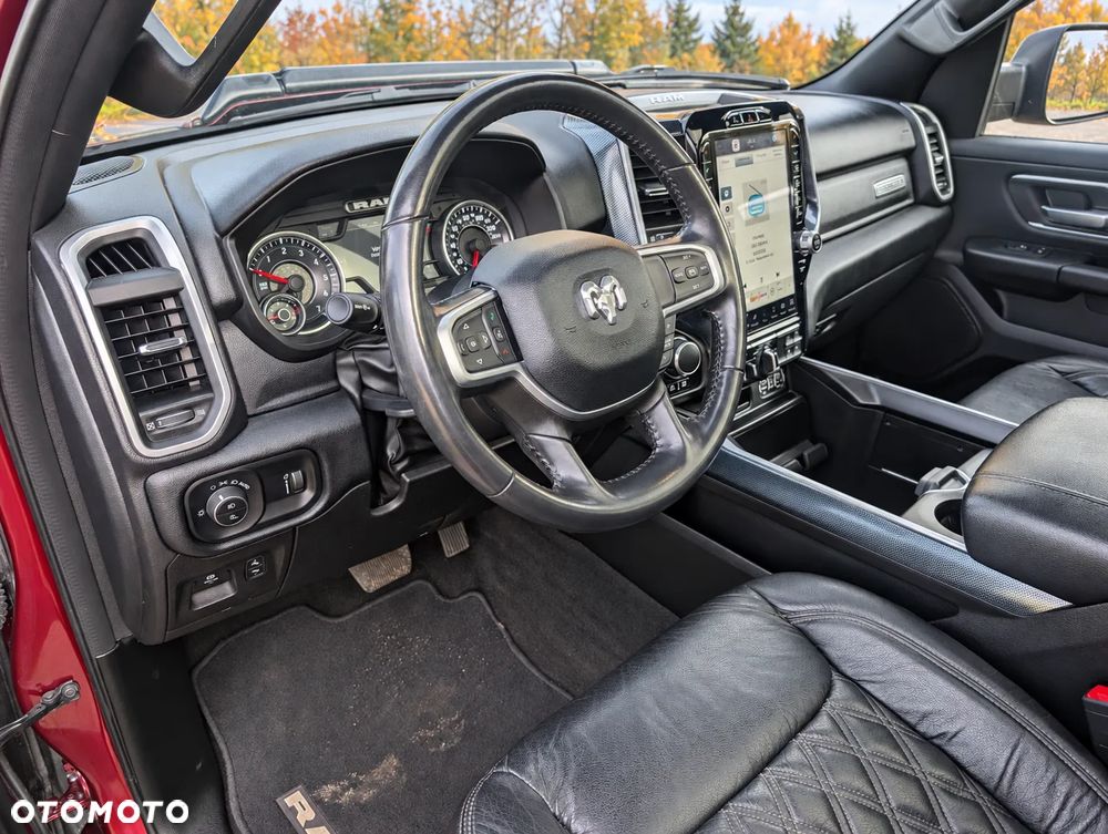 RAM 1500 Crew Cab Shortbed Bighorn - 16