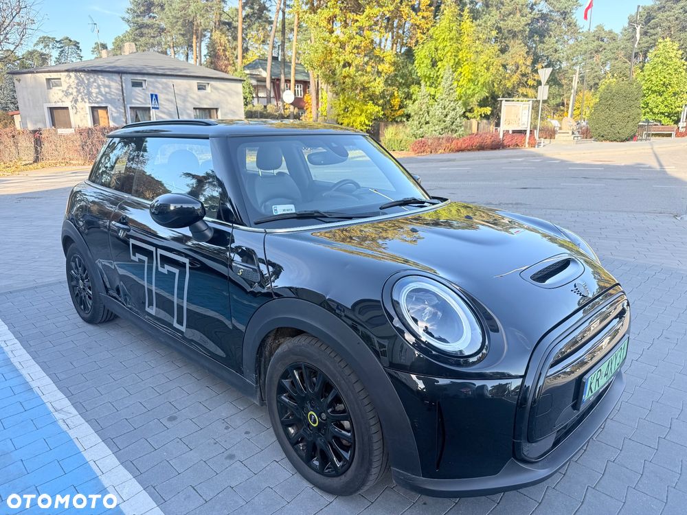 MINI Cooper SE Yours Trim - 7