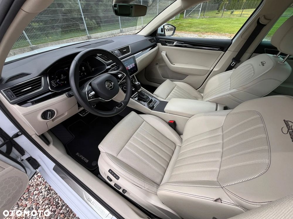 Skoda Superb 2.0 TDI SCR L&K DSG - 19