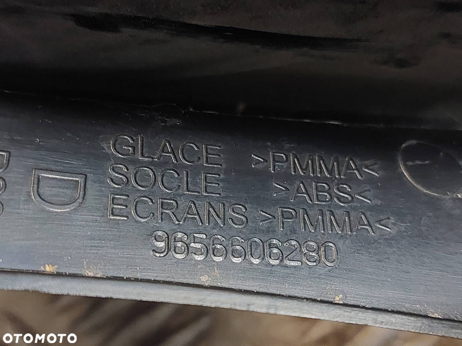 LAMPA PRAWY TYŁ + WKŁAD PEUGEOT 407 I SEDAN 9656606280 - 5