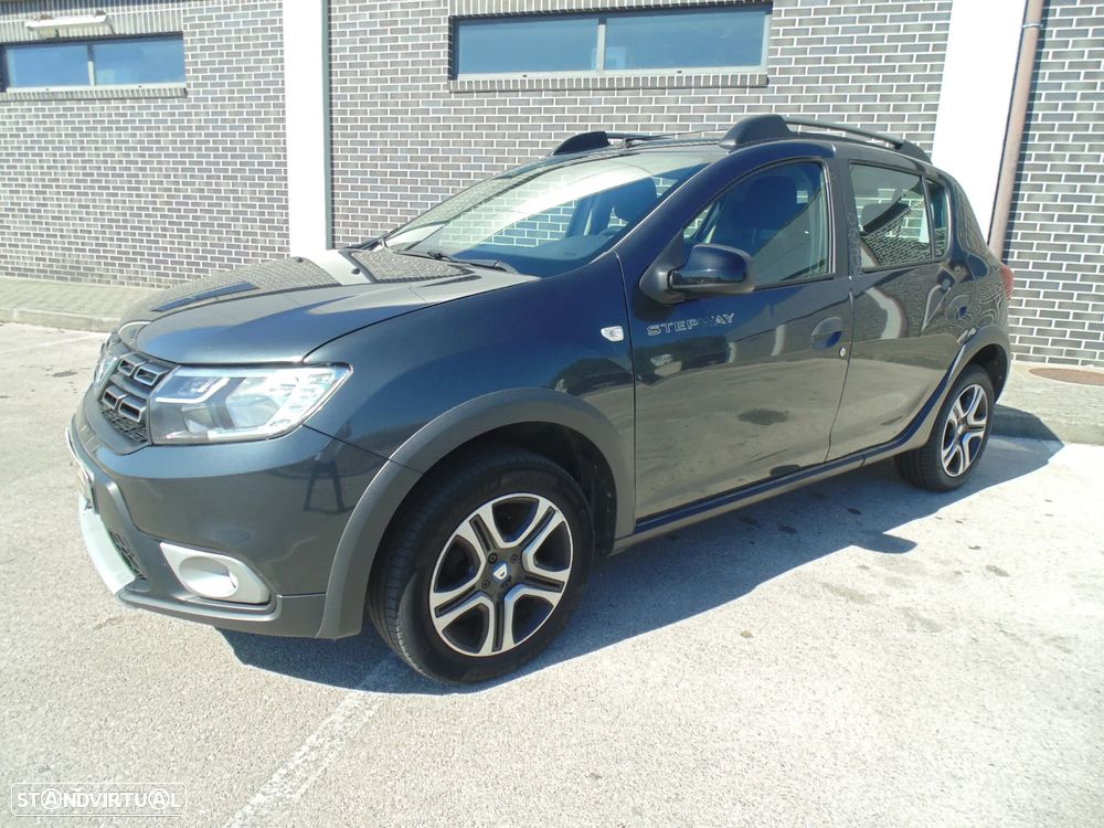 Dacia Sandero 1.0 ECO-G Stepway Bi-Fuel - 1