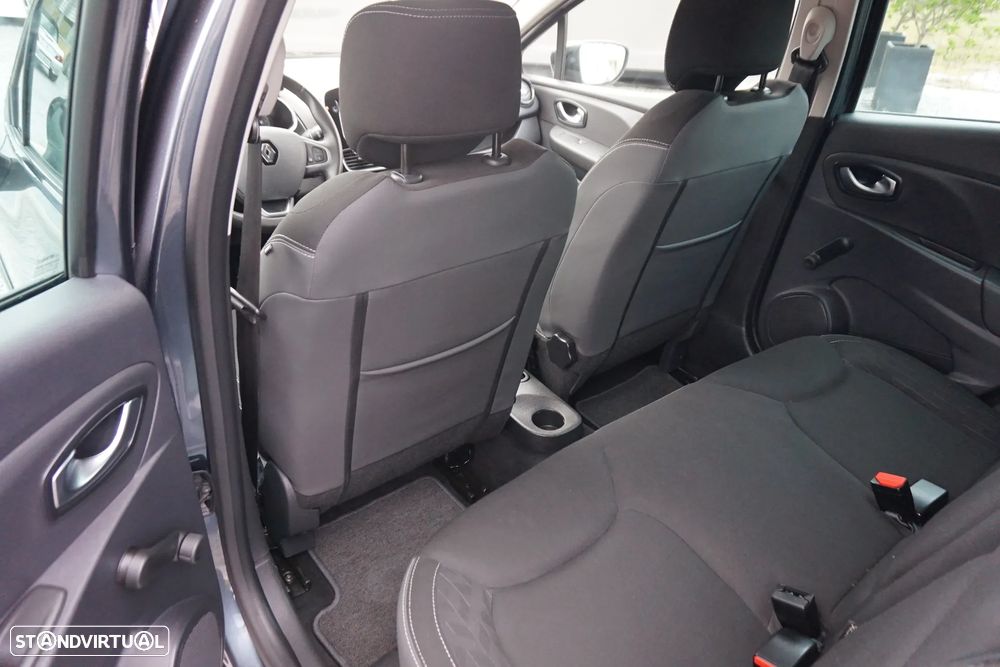 Renault Clio 1.5 dCi Limited - 17