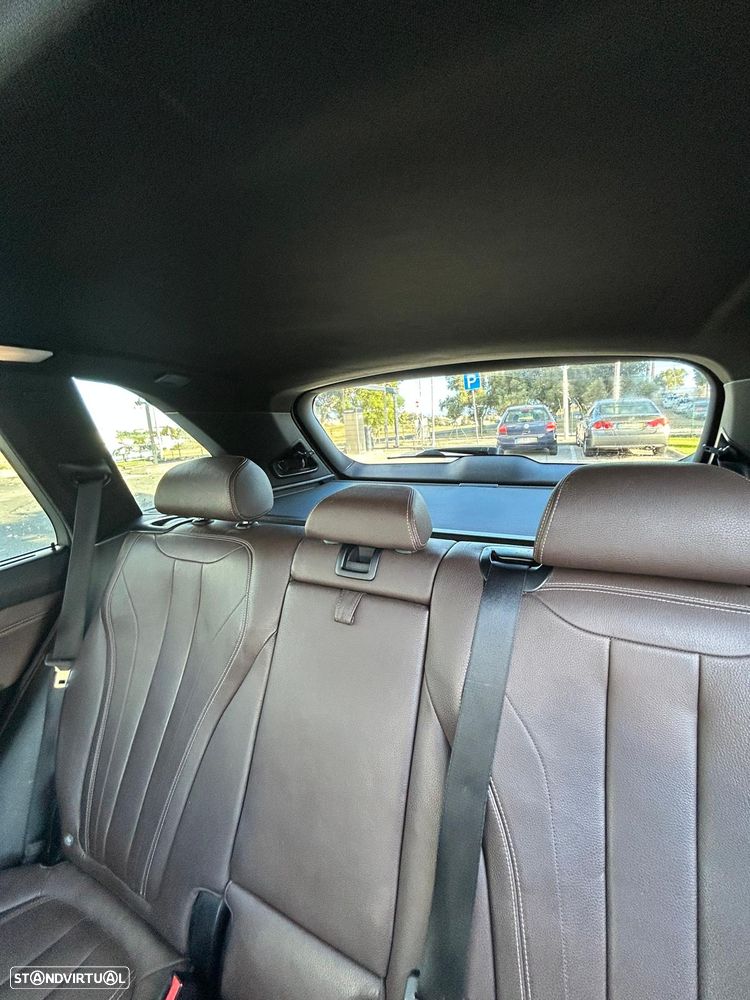 BMW X5 25 d sDrive Comfort 7L — fotografia 23