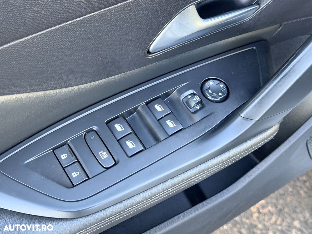 Peugeot 308 PureTech 130 Stop & Start Allure - 11