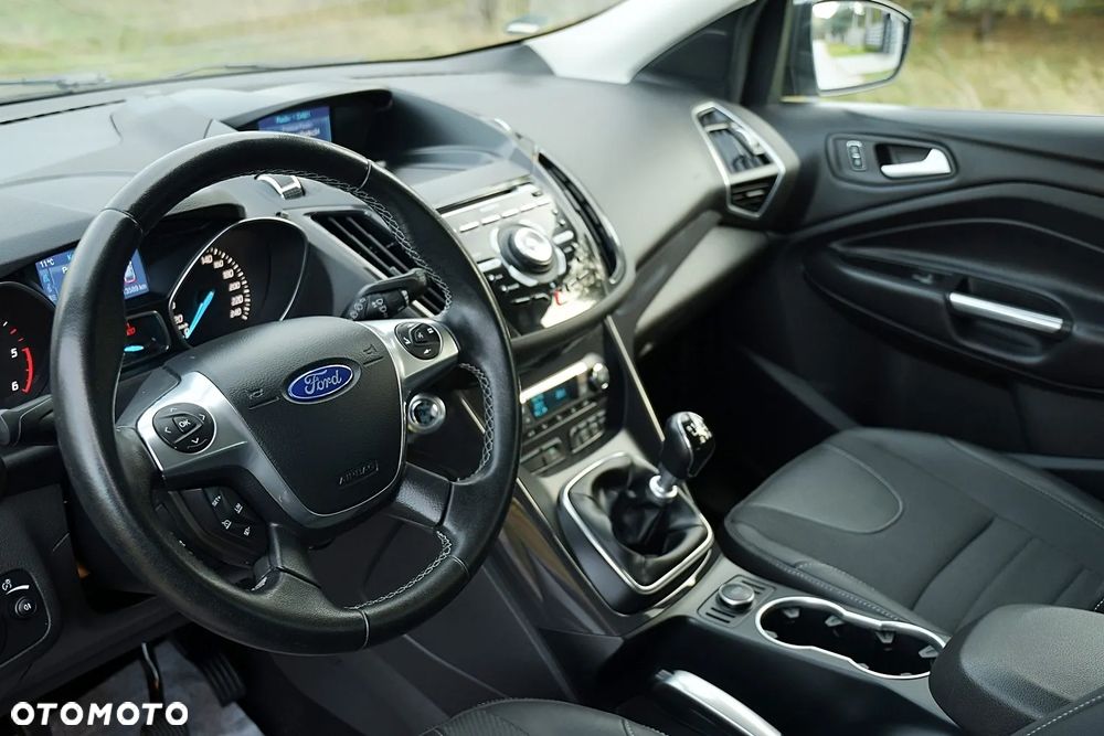 Ford Kuga 2.0 TDCi 4x4 Individual - 28