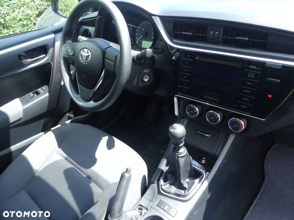 Toyota Corolla 1.33 Life - 22