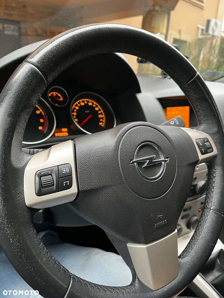 Opel Astra 1.6 Enjoy - 3