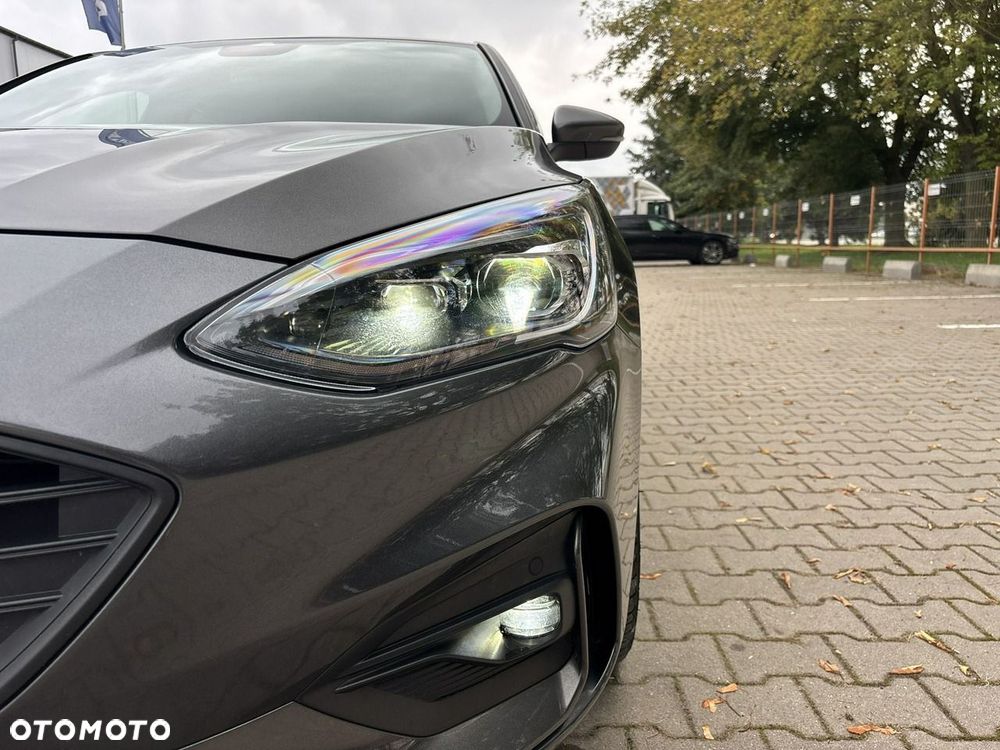 Ford Focus 1.5 EcoBoost ST-Line - 9