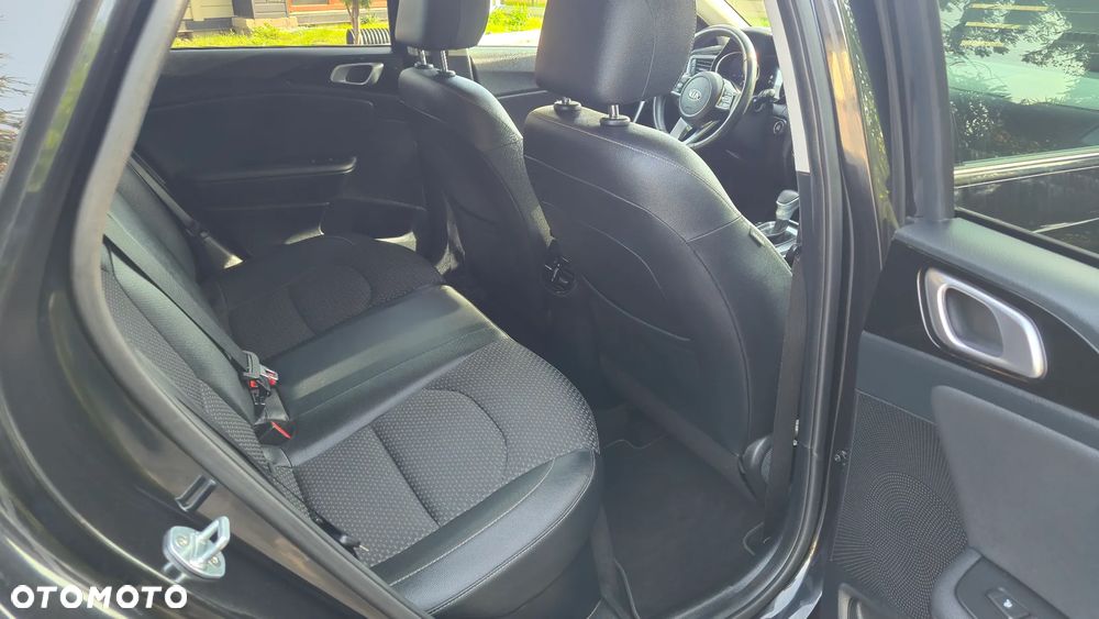 Kia Ceed SW 1.6 GDI DCT OPF Plug-in-Hybrid Platinum Edition - 10