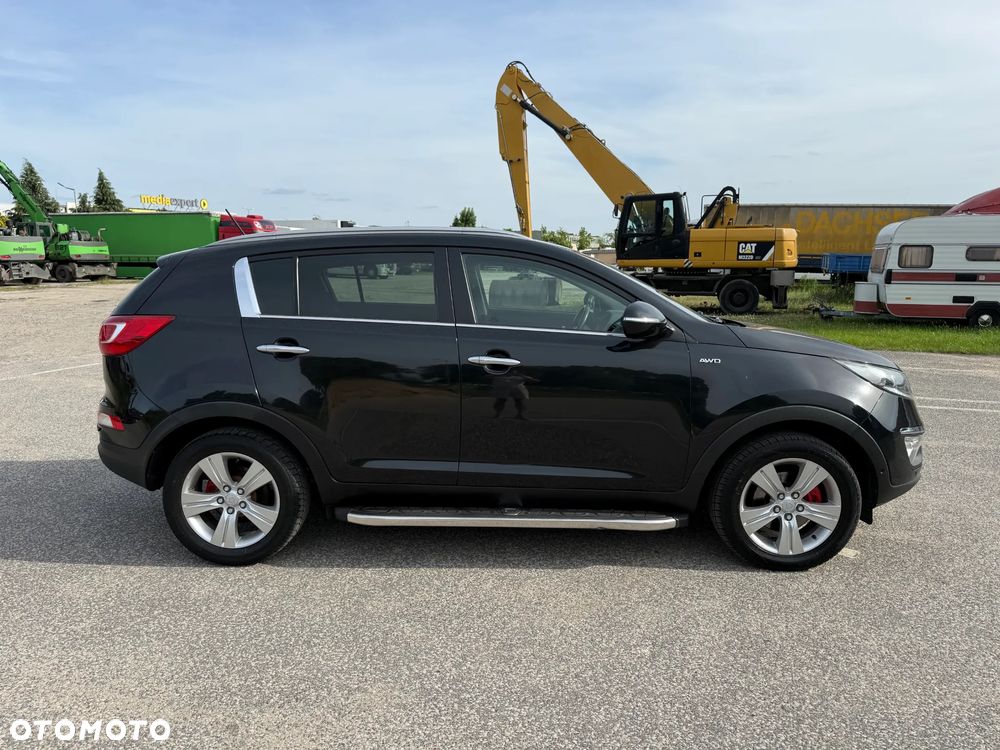 Kia Sportage 2.0 CRDI AWD Dream-Team Edition - 11