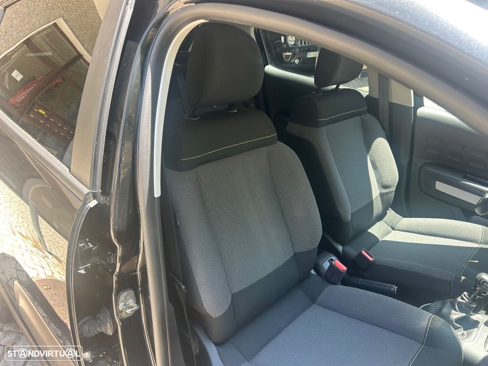 Citroën C3 1.2 PureTech C-Series - 16