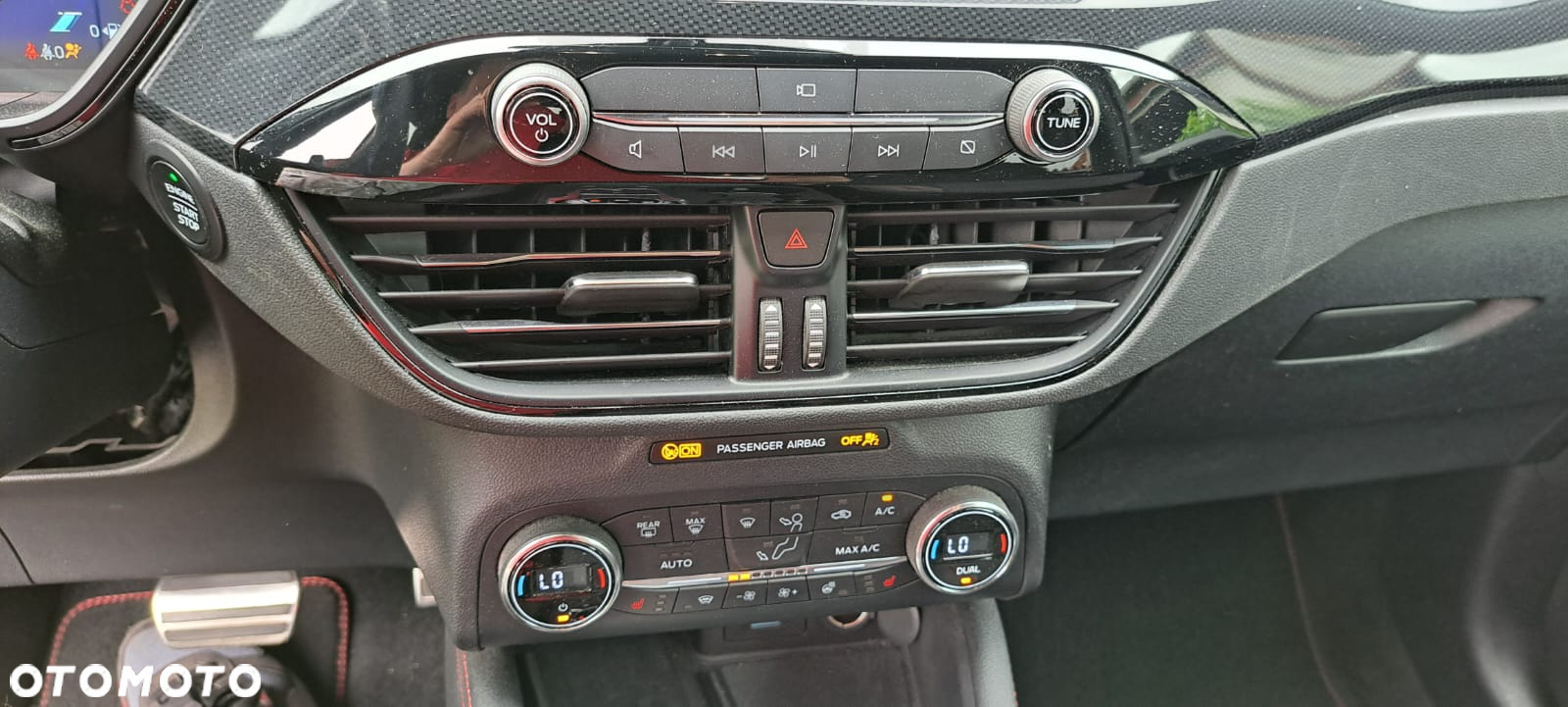 Ford Kuga 2.0 EcoBlue 4x4 ST-LINE X - 20