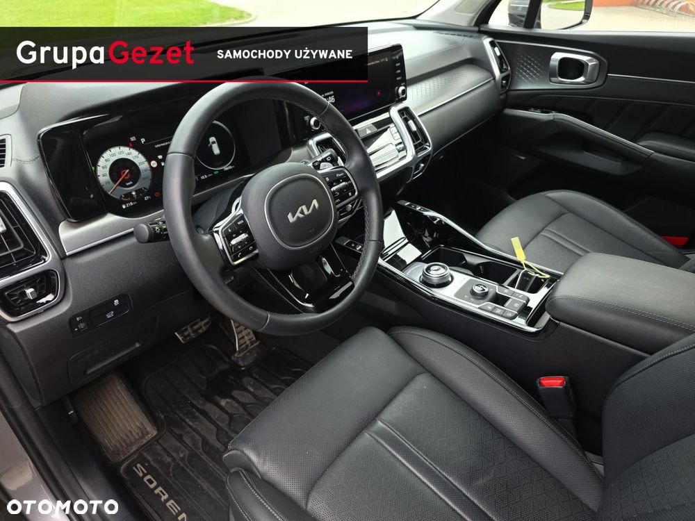 Kia Sorento - 9