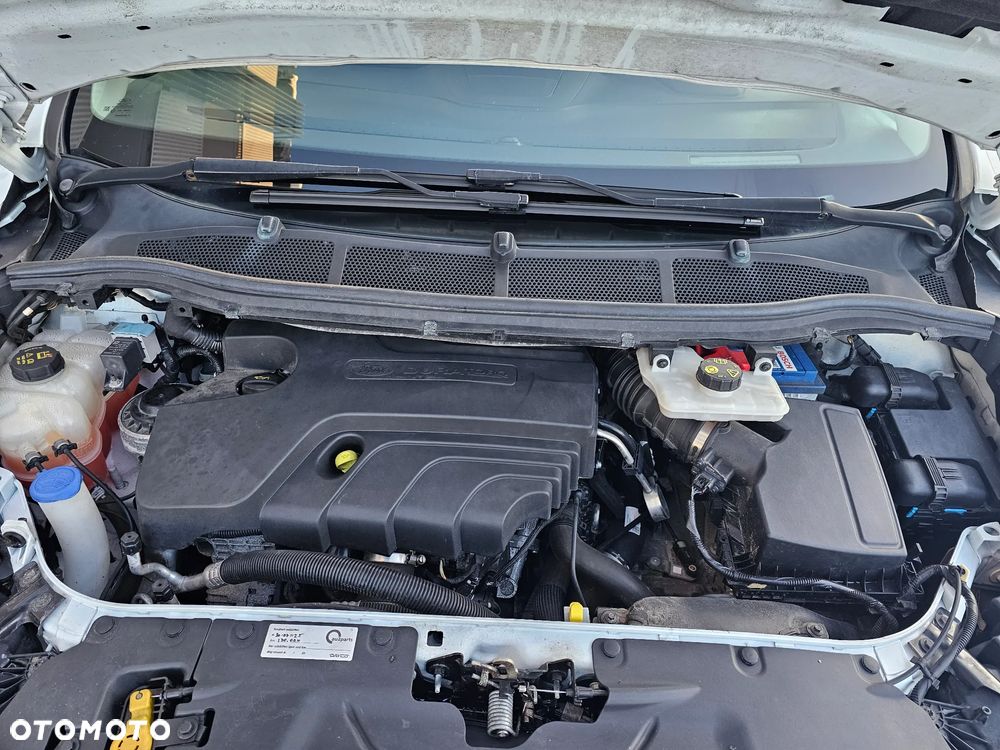 Ford S-Max 2.0 TDCi Titanium PowerShift - 28