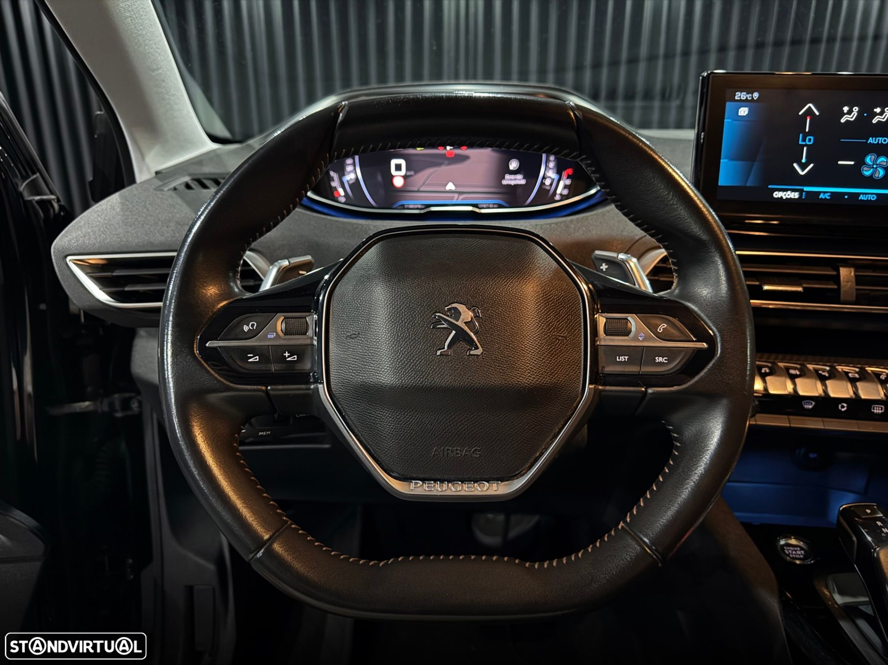Peugeot 5008 1.2 PureTech Allure Pack EAT8 - 26