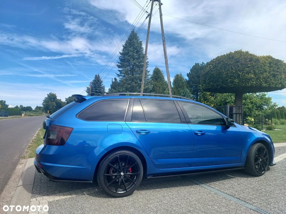 Skoda Octavia 2.0 TDI RS DSG - 9