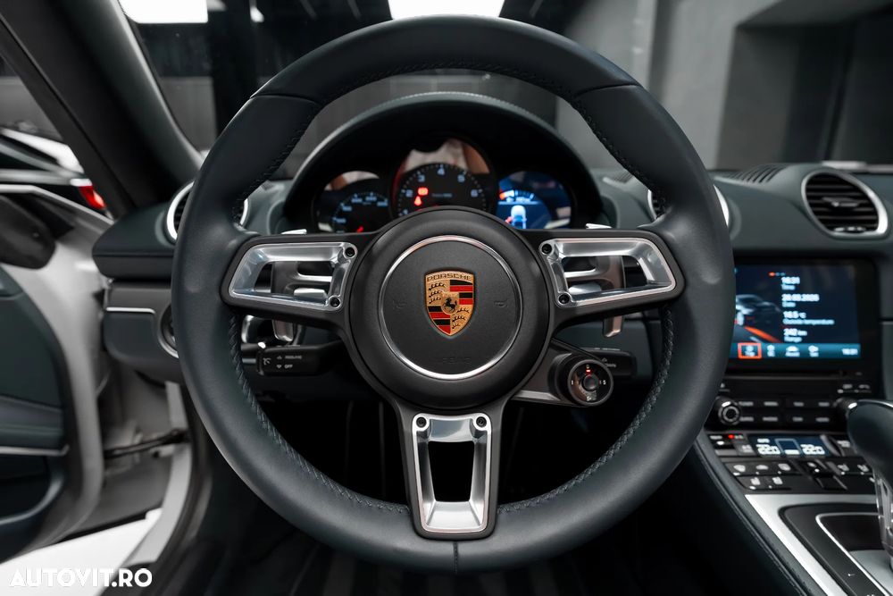 Porsche Boxster S PDK - 18