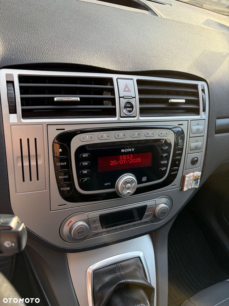 Ford Kuga 2.0 TDCi Titanium - 10