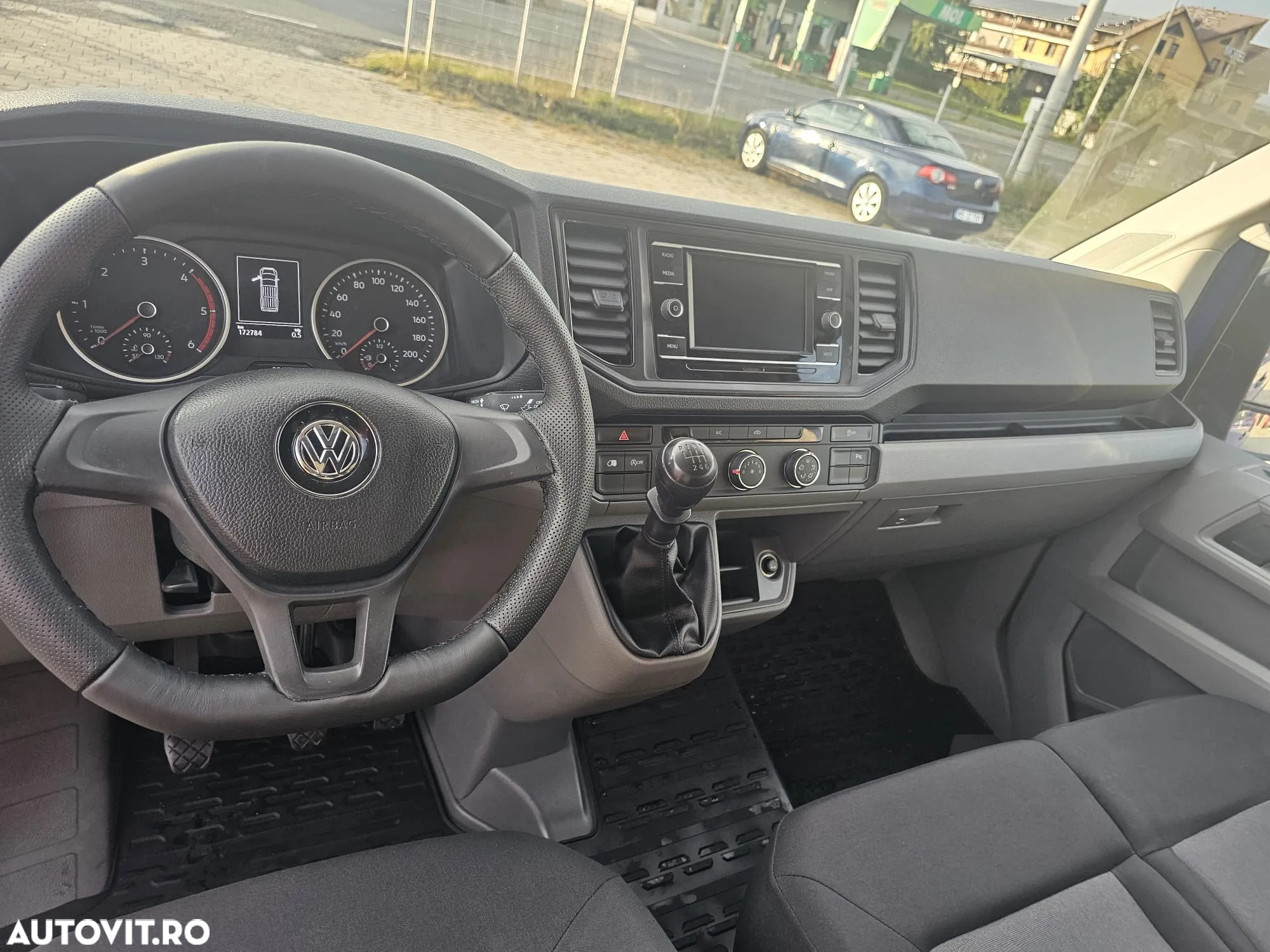 Volkswagen Crafter TDI  An 2021  Climă 172.784 km - 9