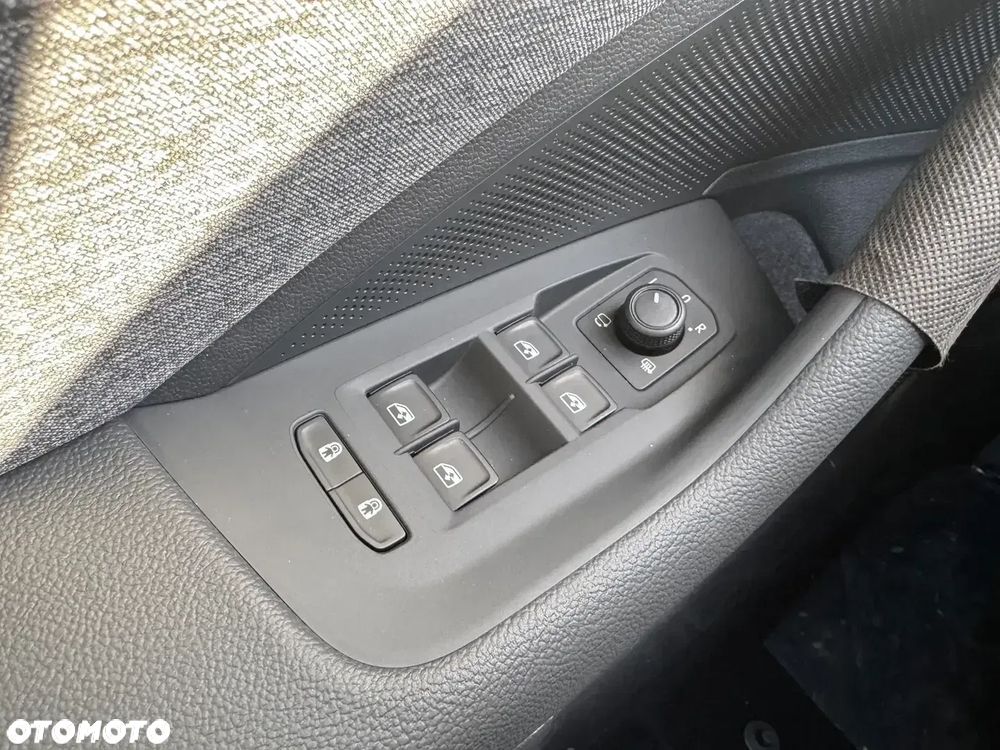 Skoda Superb 2.0 TDI SCR 4x4 Drive DSG - 21