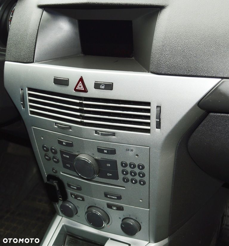 Opel Astra 1.4 Start - 37