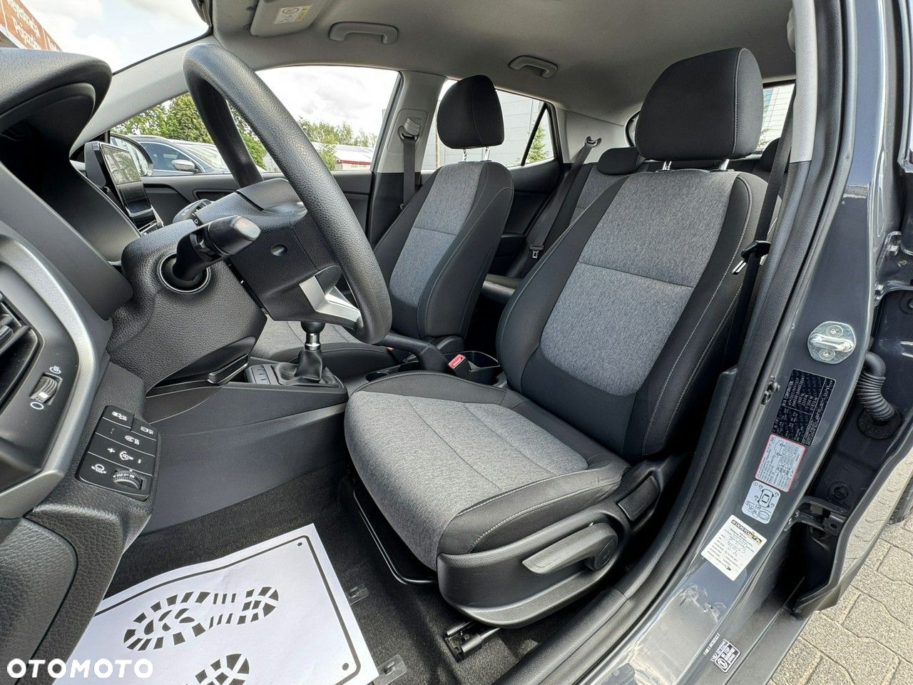 Kia Stonic 1.2 L - 17