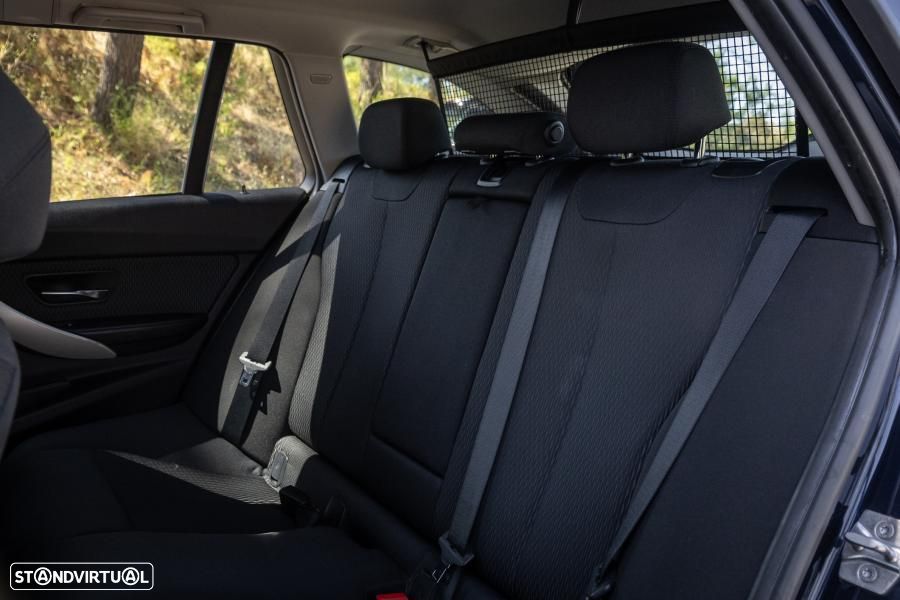 BMW 320 d xDrive Auto - 19