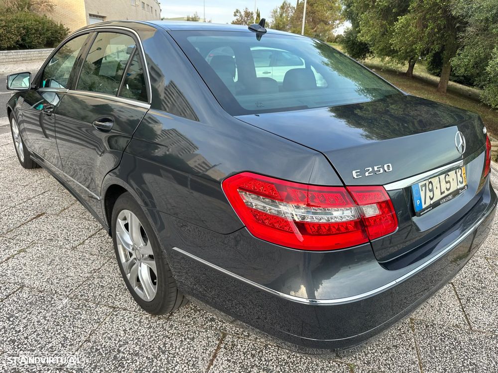 Mercedes-Benz E 250 CDI Avantgarde BE Auto. - 12