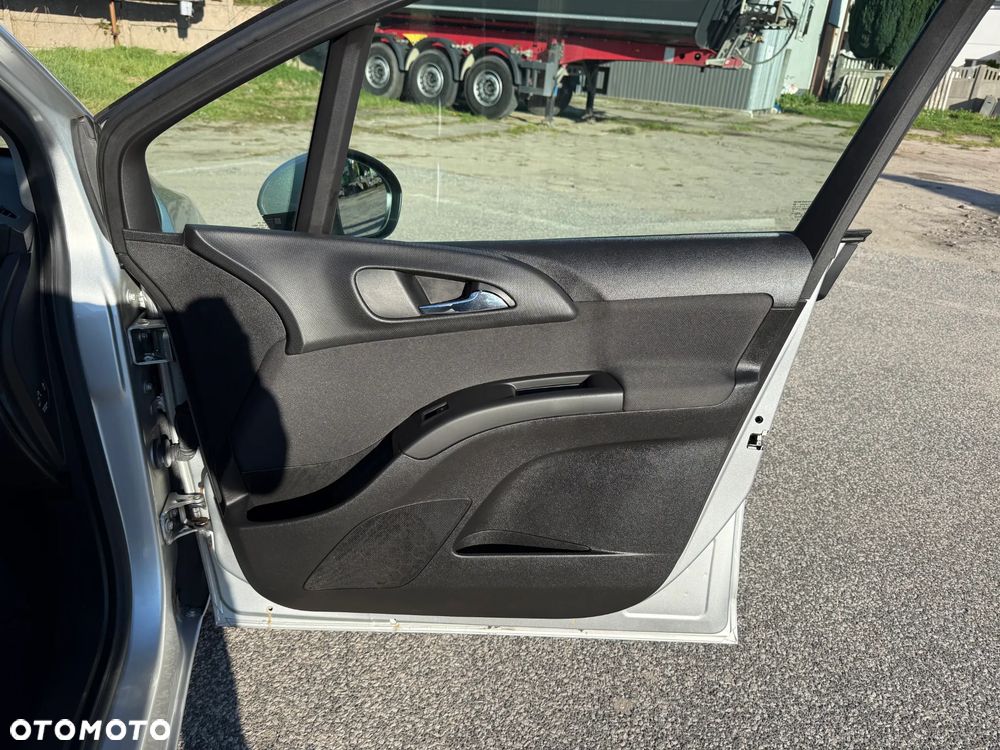 Opel Meriva 1.4 Ecoflex Innovation - 21