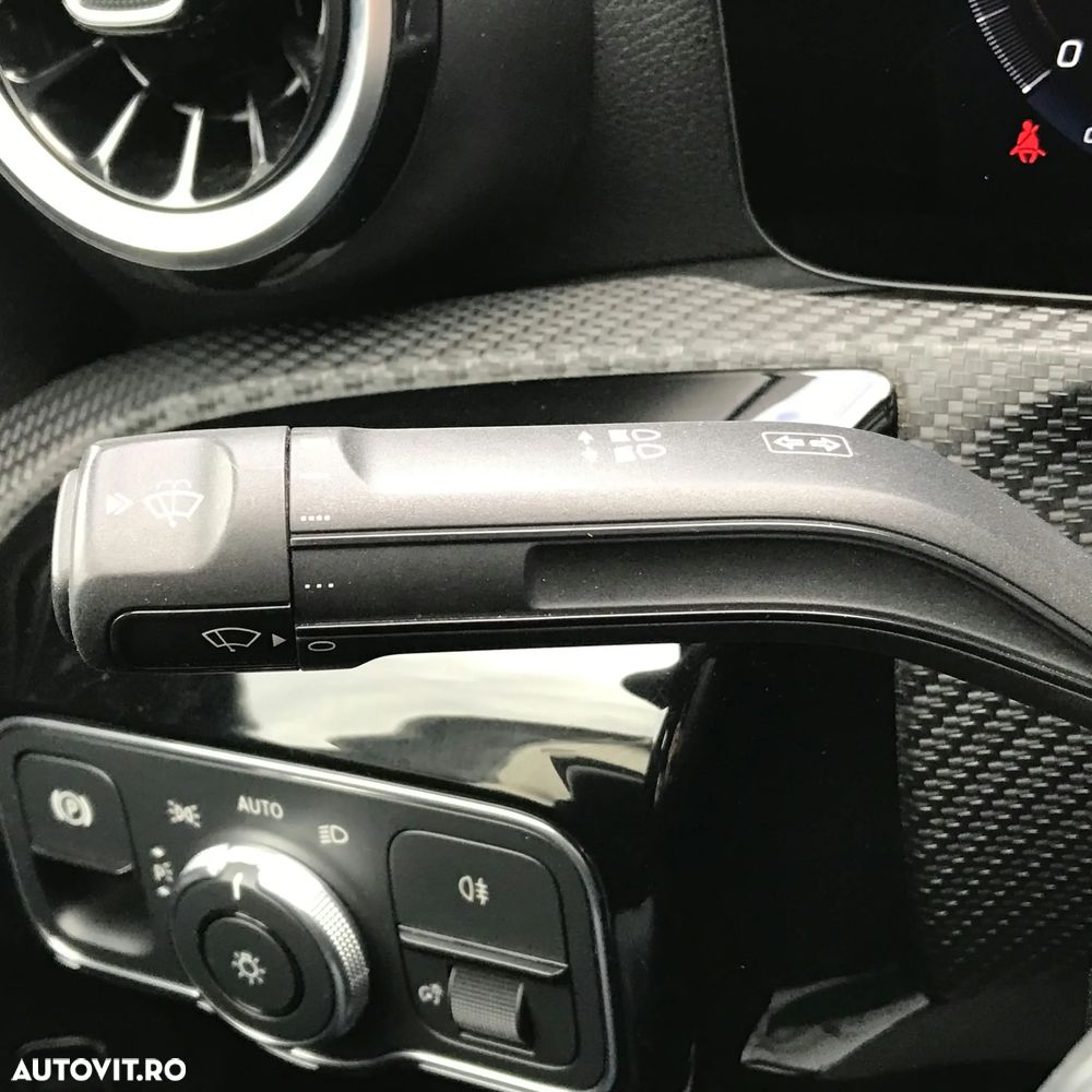 MERCEDES-BENZ A-Class 2022 — imagine 21