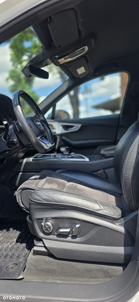 Audi SQ7 4.0 TDI Quattro Tiptronic - 11