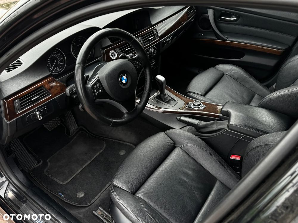BMW Seria 3 335d - 11