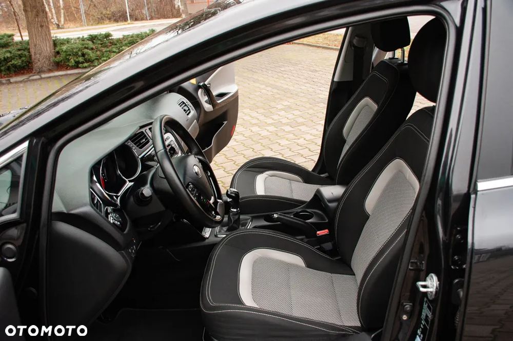 Kia Ceed 1.6 CVVT EX - 24