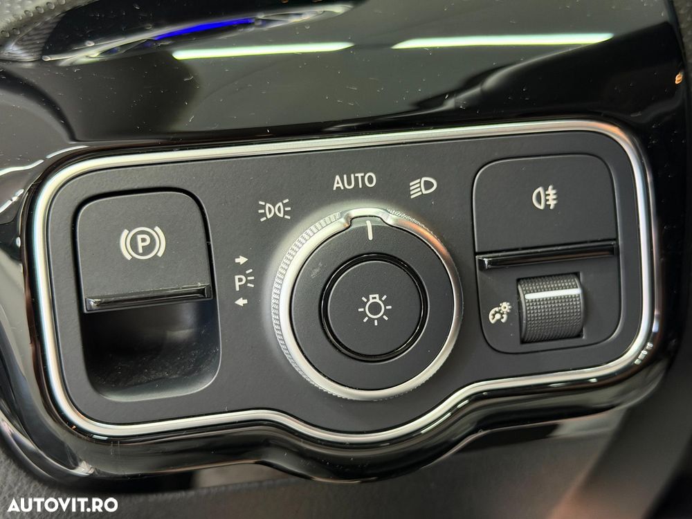 MERCEDES-BENZ A-Class 2022 — imagine 19