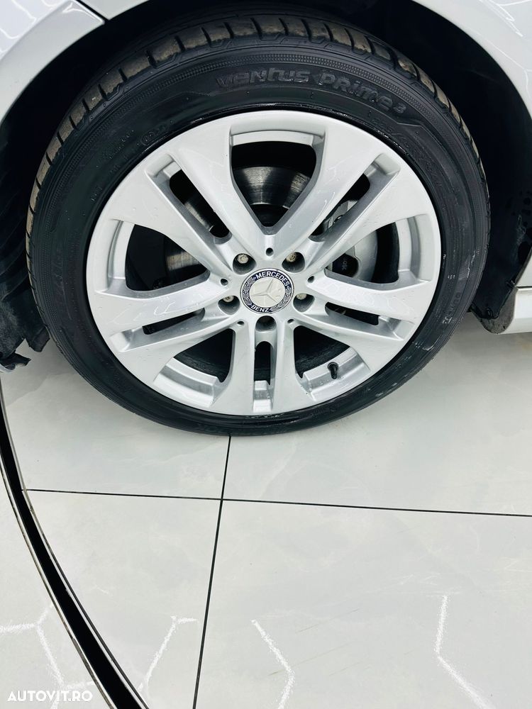 Mercedes-Benz C 200 CDI DPF Automatik BlueEFFICIENCY Special Edition - 10