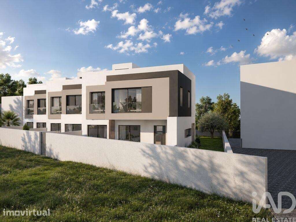 Casa de Cidade T4 em Buarcos E São Julião de 195,00 m2 - Grande imagem: 5/6