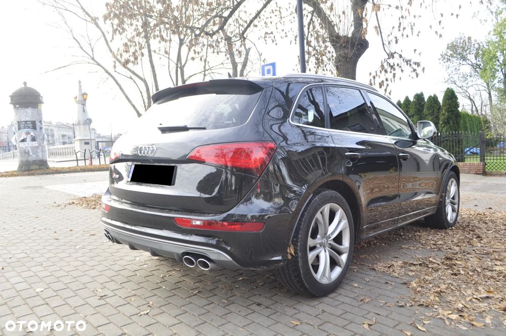 Audi SQ5 - 5