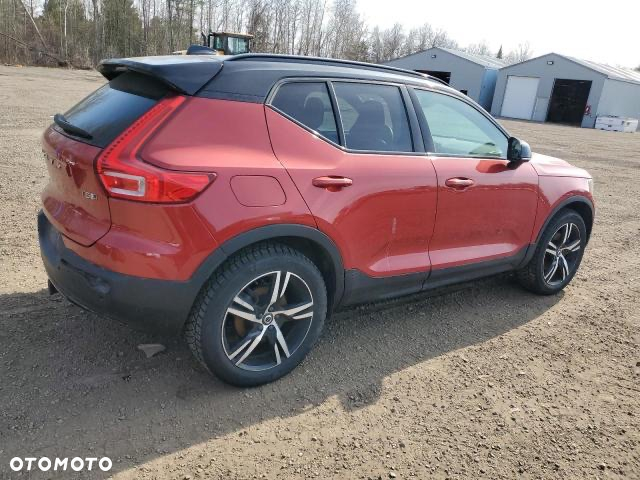 Volvo XC 40 T5 AWD R-Design - 6