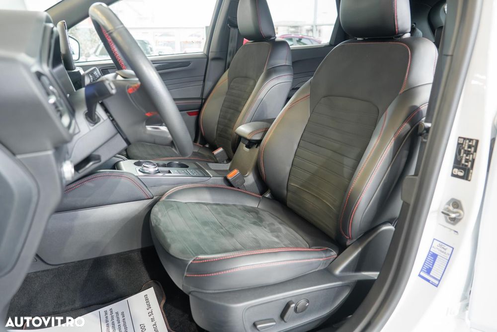 Ford Kuga 2.5 Duratec PHEV ST Line - 19