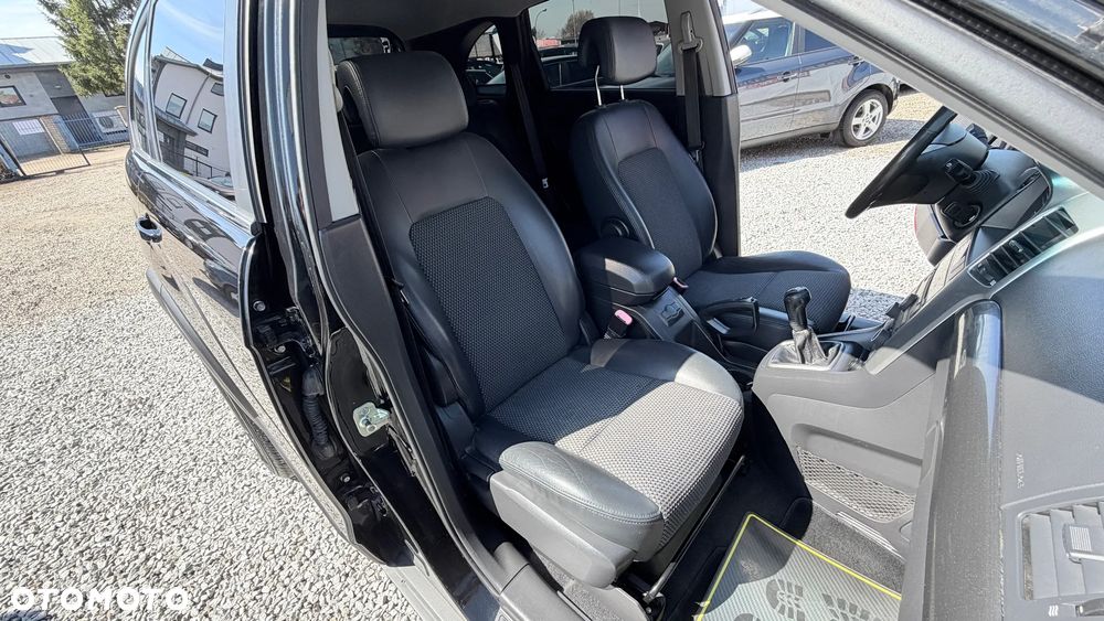 Chevrolet Captiva 2.4 4WD 7 Sitzer LT - 31