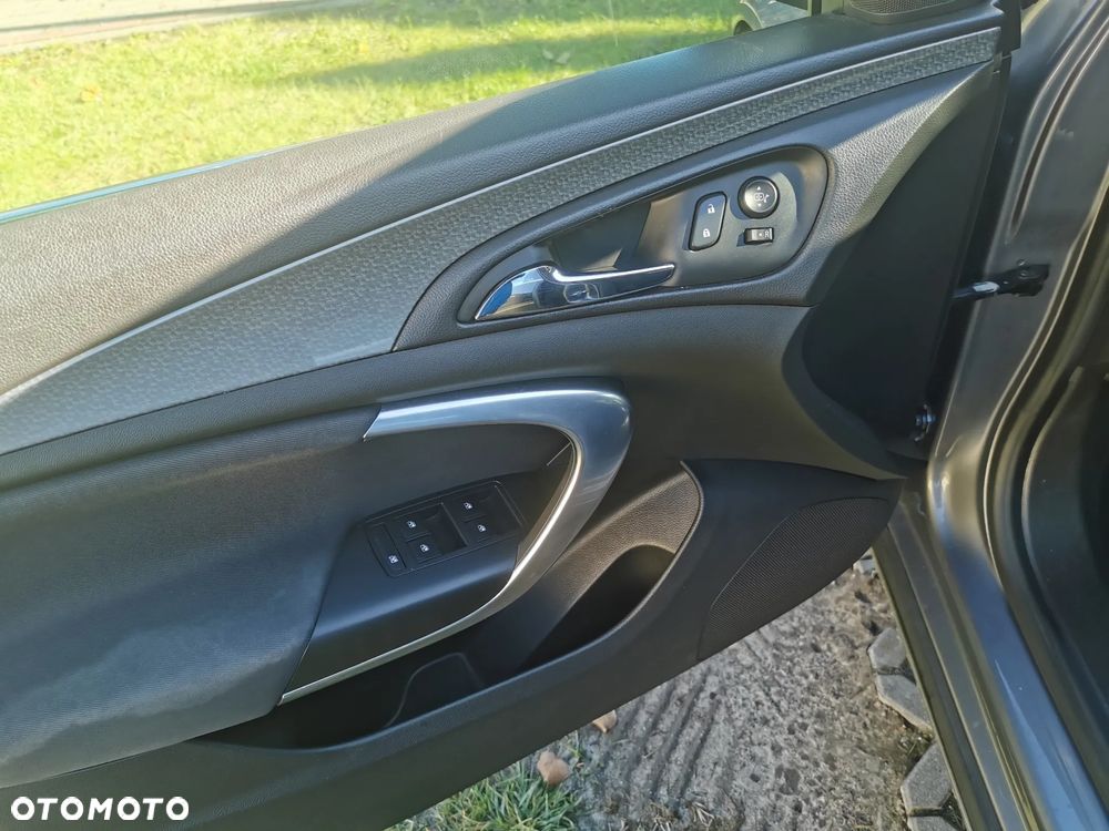 Opel Insignia 1.6 CDTI Cosmo S&S - 10