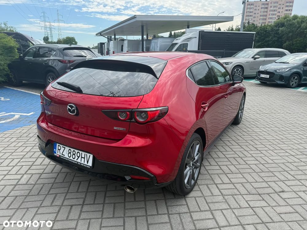 Mazda 3 2.0 mHEV Hikari - 3