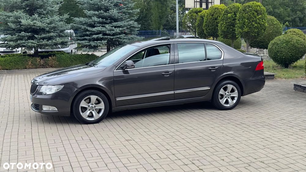Skoda Superb 2.0 TDI Exclusive - 15