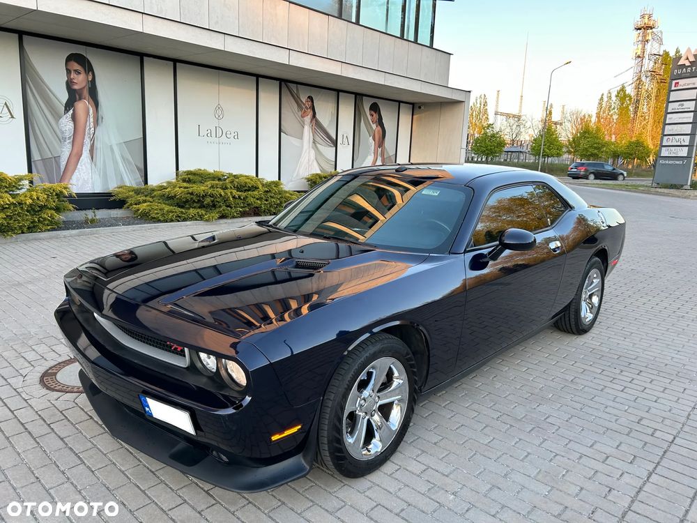 Dodge Challenger 3.5 SE - 1