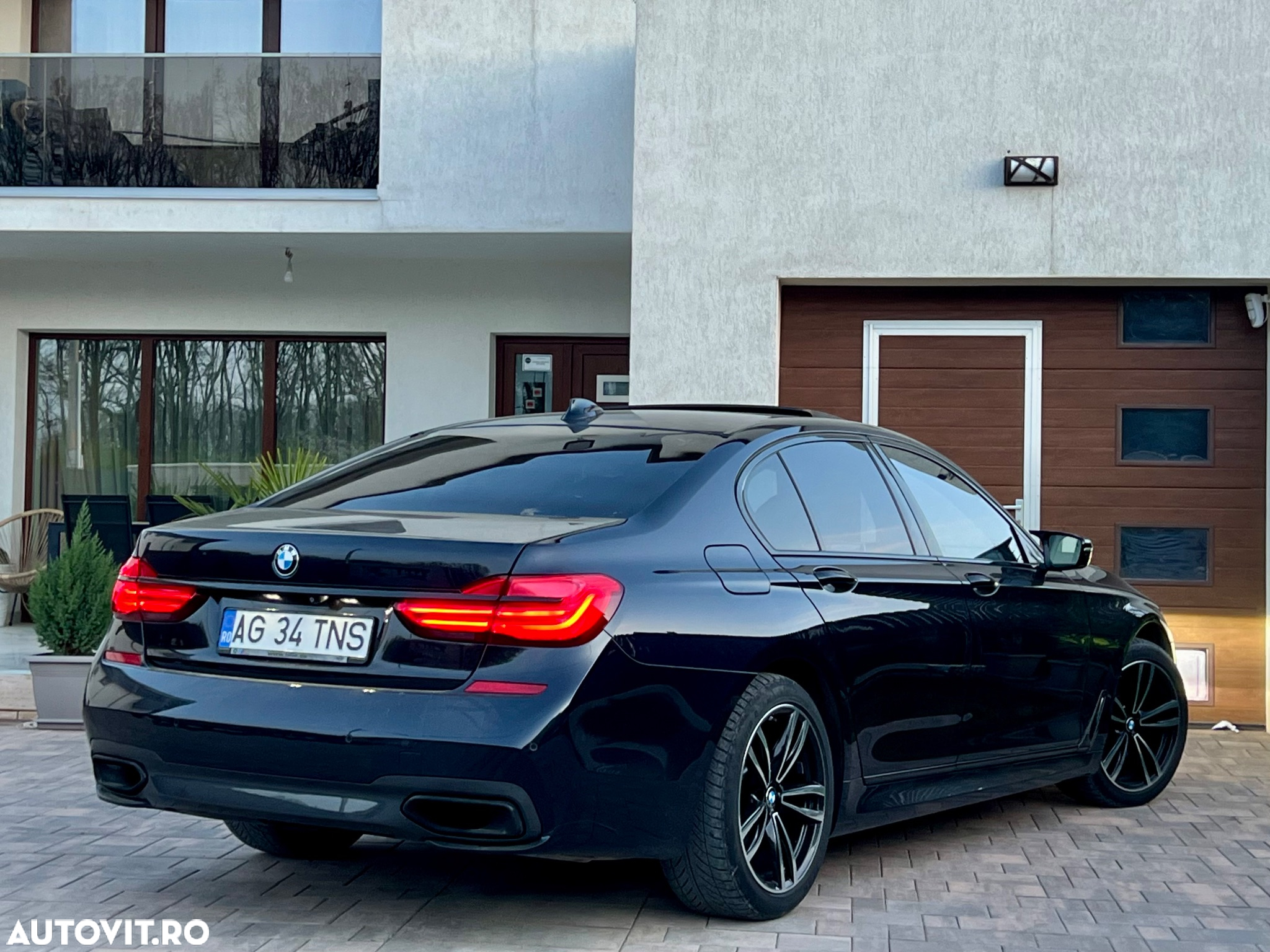BMW Seria 7 740d xDrive - 4