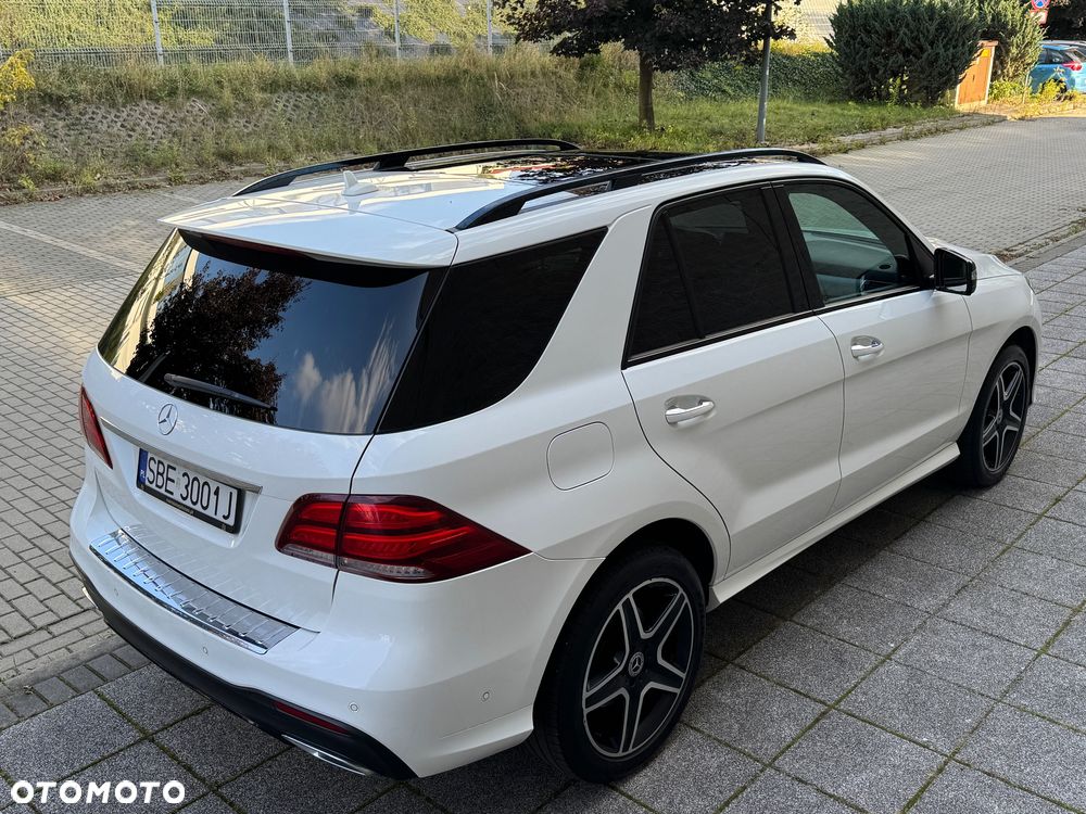 Mercedes-Benz GLE 250 d 4-Matic - 3