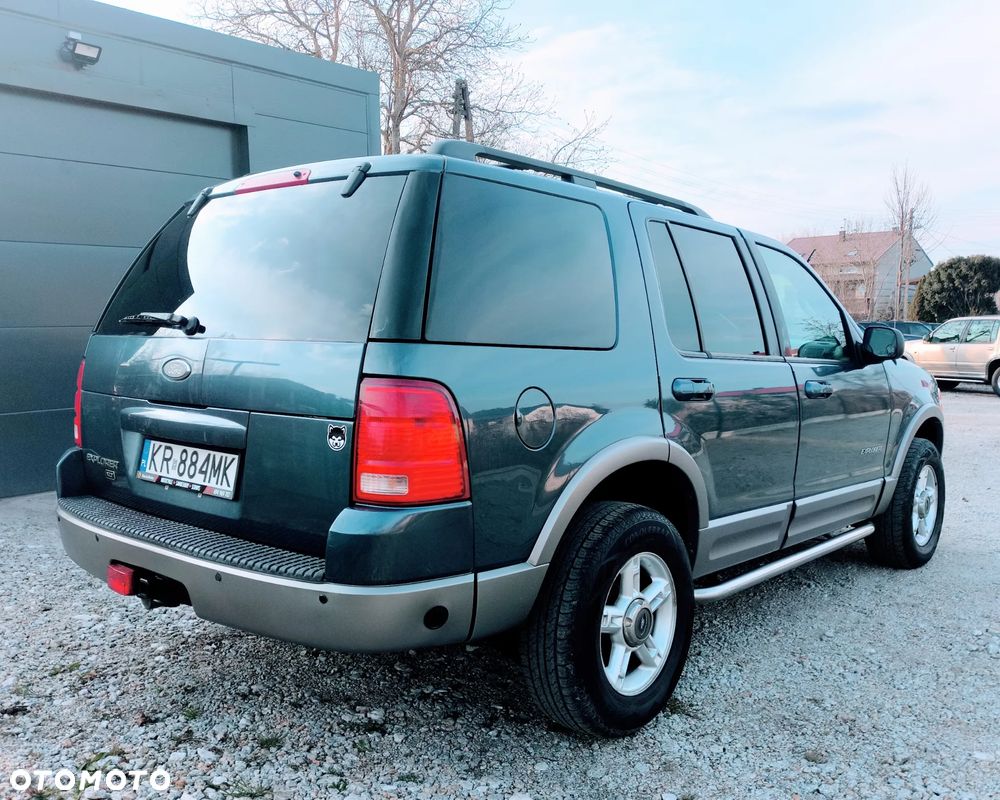 Ford Explorer 4.0 - 8