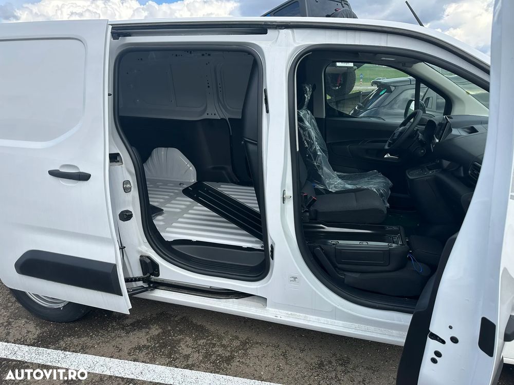 Fiat Doblo Cargo 1.2 Petrol 110 CP MT6 VAN L1 - 3