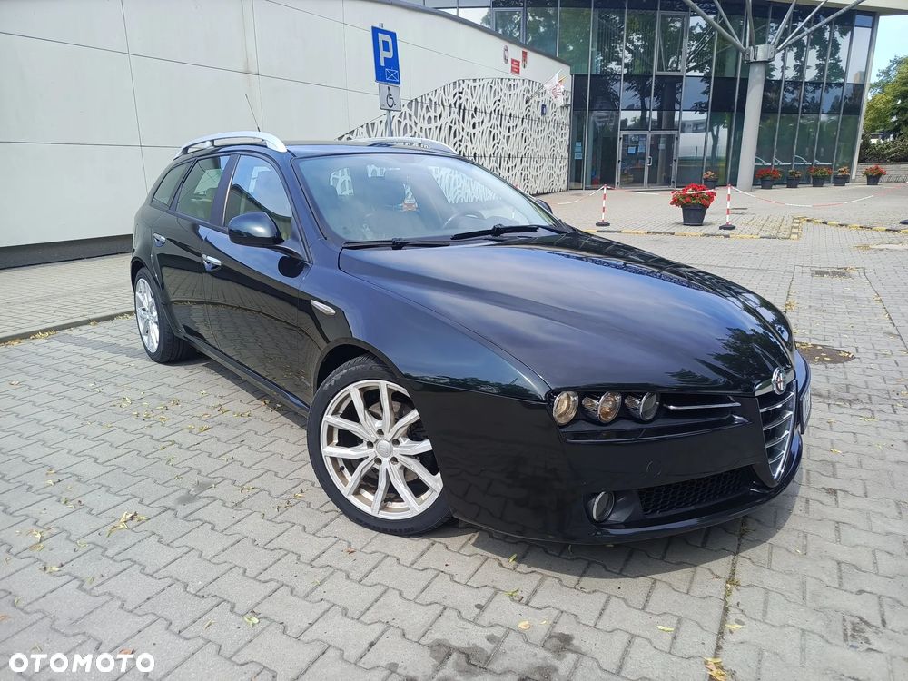 Alfa Romeo 159 - 2